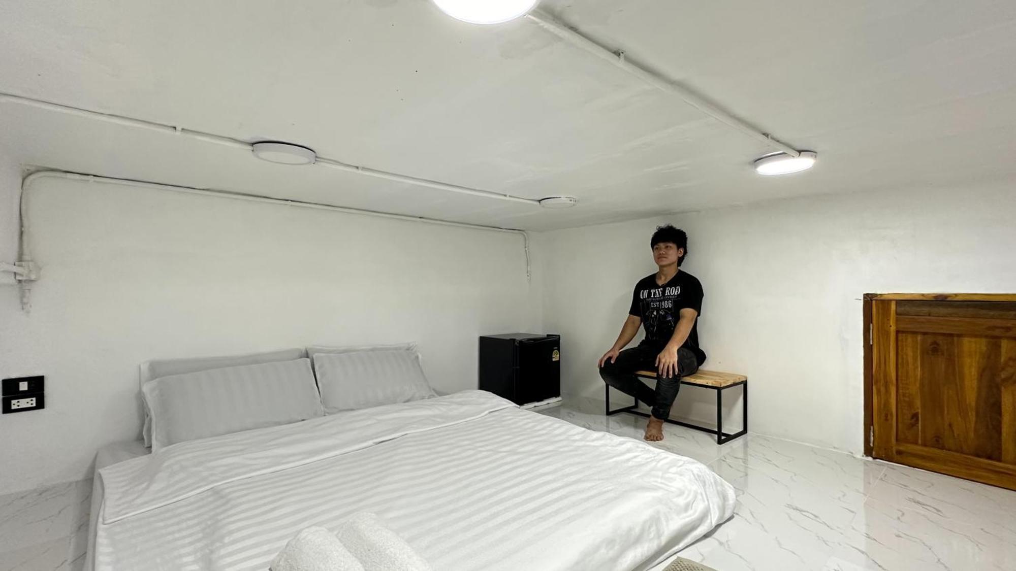 방콕 Megun Capsule 150 Cm 아파트 외부 사진